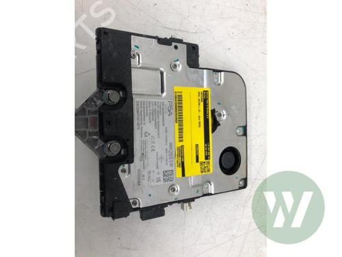 Used Antenna/Base OPEL CROSSLAND X / CROSSLAND (P17, P2QO) 1.2 (75) (110 hp) 32133861