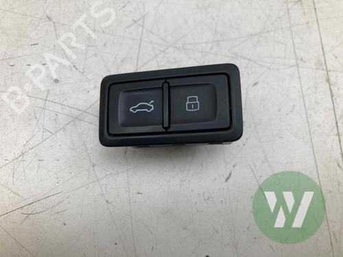 Used Switch Switch AUDI A4 Allroad B9 (8WH, 8WJ) 50 TDI Mild Hybrid quattro (286 hp) 39915044 39915044