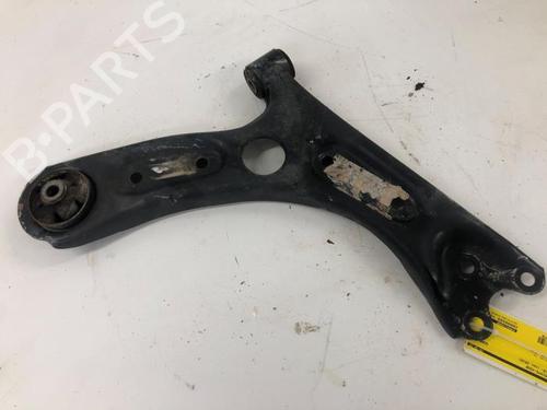 Used Right front suspension arm KIA CEED (CD) 1.4 (99 hp) 29570725