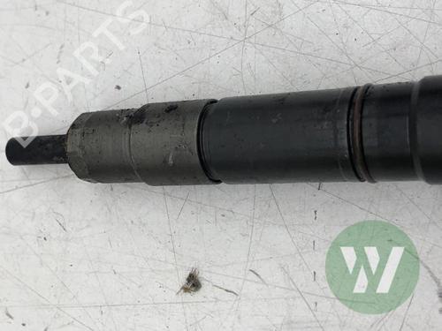 Injector VW PASSAT B7 Variant (365) 2.0 TDI | BP38347014M100 - Image 2