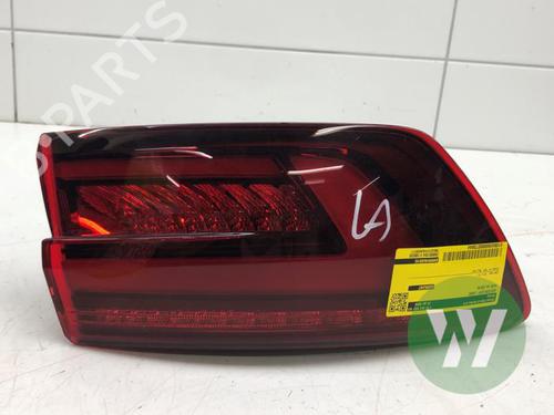 Used Left taillight Left taillight 37673561 37673561