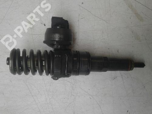 Used Injector AUDI A3 (8P1) 1.9 TDI (105 hp) 5261010