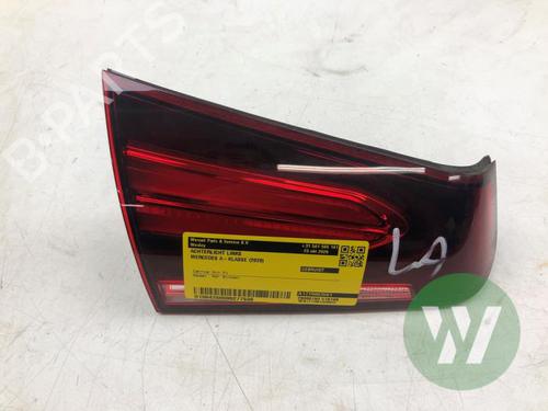 Used Left taillight Left taillight MERCEDES-BENZ A-CLASS Saloon (V177) A 250 e (177.186) (218 hp) 40286197 40286197