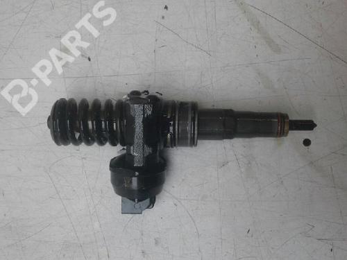 Injector AUDI A3 (8P1) 1.9 TDI | BP5261011M100 