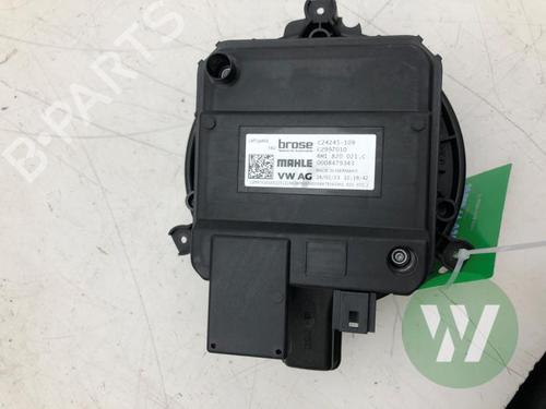 Used Heater blower motor Heater blower motor AUDI A4 B9 Avant (8W5, 8WD) 40 TFSI Mild Hybrid (204 hp) 34530423 34530423