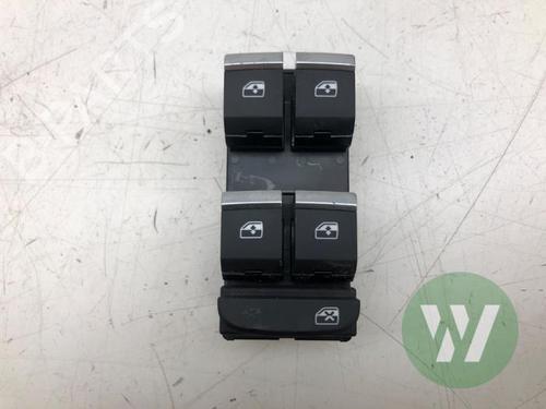 switch-audi-a4-b9-8w2-8wc-2015-33918777 main image