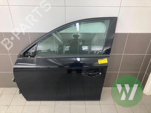 Used Left front door Left front door 36880666 36880666