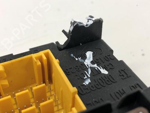 Fuse box OPEL MOKKA 1.2 (76) | BP39913864E1 - Image 2