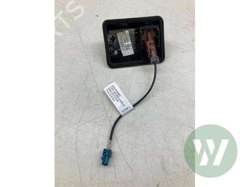 Used Camera Camera FORD TRANSIT CUSTOM V710 Van (NRN) 2.5 Duratec Plug-in-Hybrid (232 hp) 39916271 39916271