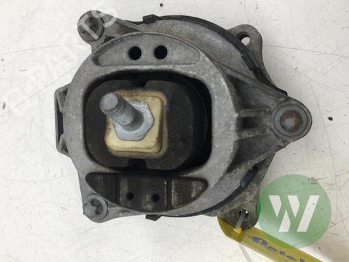 gearbox-mount-bmw-1-f20-2011-2012-2013-2014-2015-2016-2017-2018-2019-36915399 main image