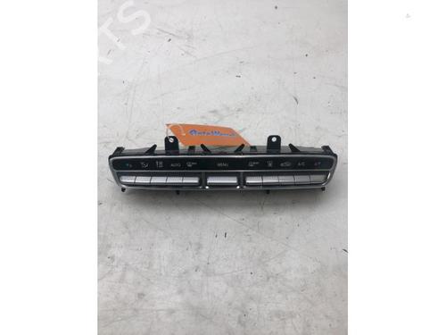 Used Climate control MERCEDES-BENZ EQV (W447) EQV 300 (447813, 447815) (204 hp) 14906176