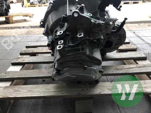 Gearbox OPEL CORSA F (P2JO) 1.2 (68) | BP38264582M3 - Image 4