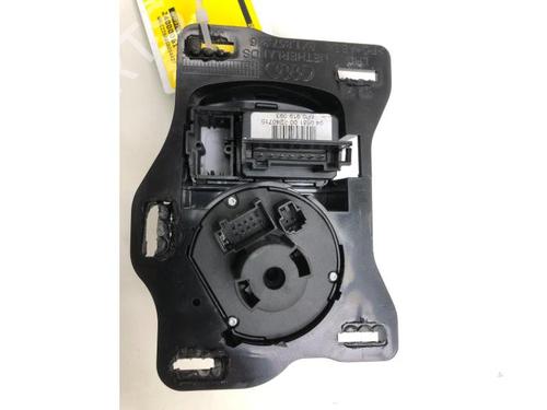 Used Headlight switch AUDI A1 Sportback (8XA, 8XF) 1.0 TFSI (95 hp) 17741371