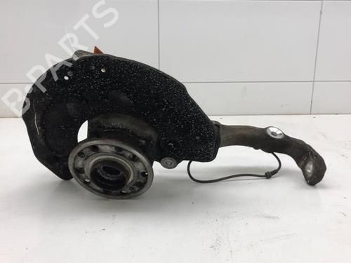 Left front steering knuckle MERCEDES-BENZ GLC (X253) 250 d 4-matic (253.909) | BP30672503M25