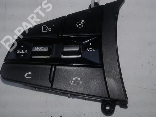 Kombi Kontakt / Stilkkontakt SSANGYONG MUSSO GRAND 2.2 e-XDi 4WD (181 hp) 9102207