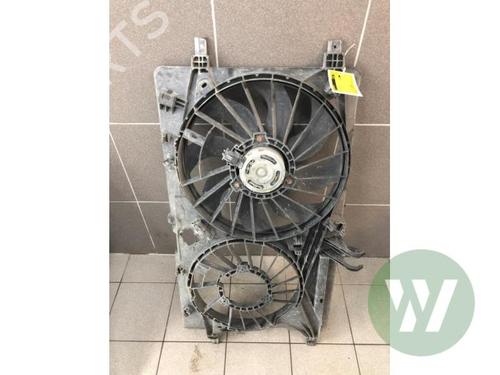 Used Heater blower motor Heater blower motor RENAULT MASTER III Platform/Chassis (EV, HV, UV) 2.3 dCi 170 FWD (EV0L, HV0L, UV0L) (170 hp) 40457890 40457890
