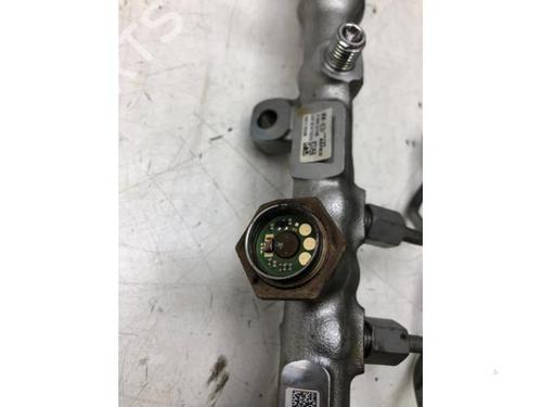 Injection rail KIA SPORTAGE IV (QL, QLE) 1.6 CRDi | BP15515200M98 