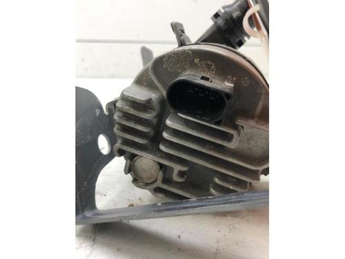 other-mercedes-benz-eqv-w447-eqv-300-447813-447815-0005003800-2020-15879233 main image