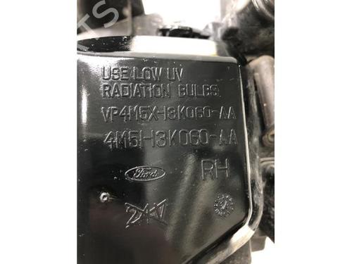 Right headlight FORD FOCUS II (DA_, HCP, DP) 1.4 | BP15732155C29 