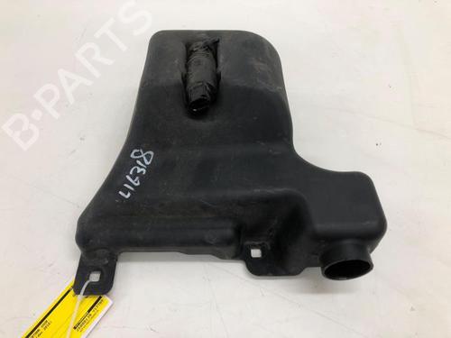 Used Windscreen washer tank MERCEDES-BENZ VITO Van (W447) 111 CDI (447.601, 447.603, 447.605) (114 hp) 28131567