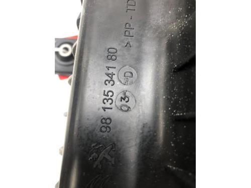 Air filter box OPEL CORSA F (P2JO) 1.2 (68) | BP15645556M87