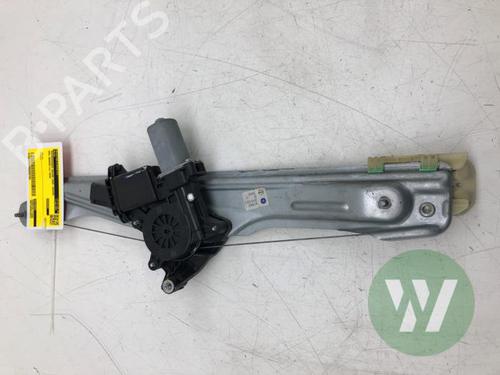 Elevalunas trasero izquierdo Elevalunas trasero izquierdo OPEL INSIGNIA B Sports Tourer (Z18) 1.5 CDTi (35) (122 hp) 34627879 34627879