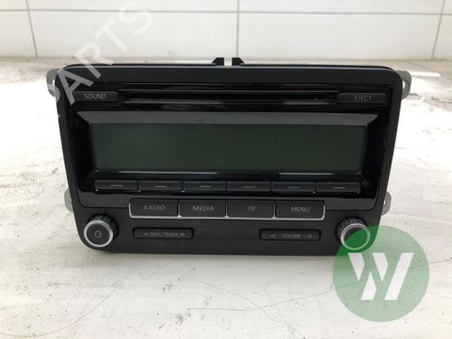 Used Radio VW POLO V (6R1, 6C1) 1.6 TDI (75 hp) 31332918