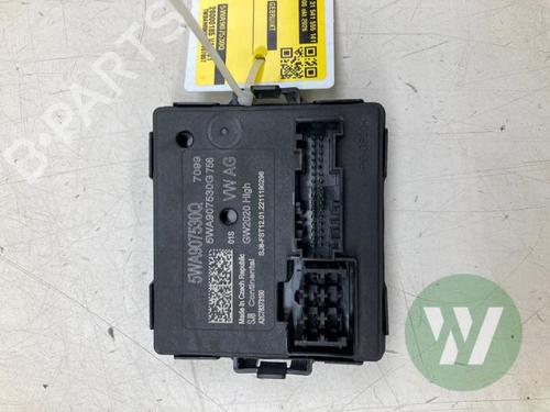 Used Electronic module Electronic module SKODA OCTAVIA IV (NX3, NN3, PV3) 1.4 TSI RS iV (245 hp) 39916211 39916211