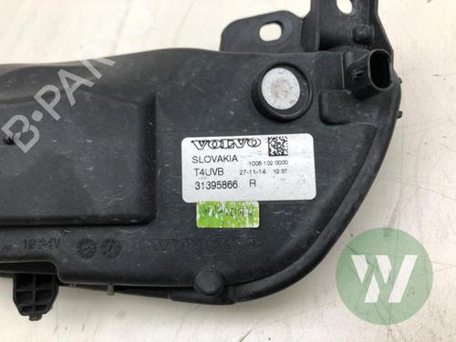 Right front fog light VOLVO XC90 II (256) T6 AWD | BP33244719C31 - Image 4