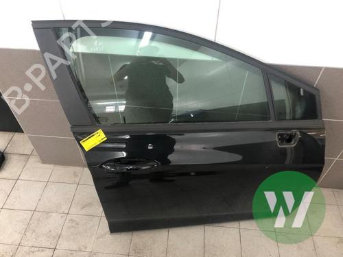 Used Right front door Right front door 38471027 38471027
