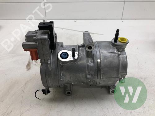 Used AC compressor AC compressor FORD TRANSIT CUSTOM V710 Van (NRN) 2.5 Duratec Plug-in-Hybrid (232 hp) 39981852 39981852