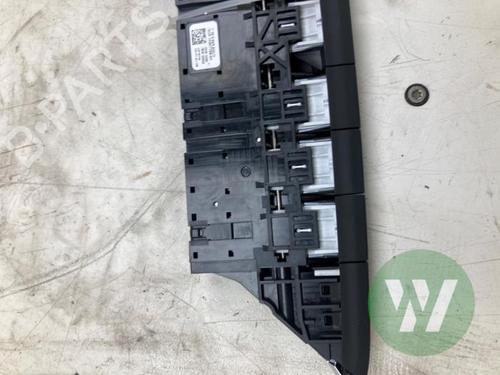 Warning switch SKODA OCTAVIA IV Combi (NX5, PV5) 1.5 TSi | BP40197475I22 - Image 3