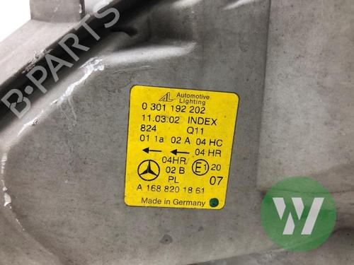Right headlight MERCEDES-BENZ A-CLASS (W168) A 140 (168.031, 168.131) | BP31319199C29