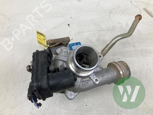 Turbocompresseur/Compresseur JAGUAR F-PACE (X761) 2.0 Ti4 AWD (300 hp) 32127021