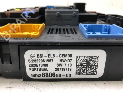 Used Fuse box OPEL CROSSLAND X / CROSSLAND (P17, P2QO) 1.2 (75) (110 hp) 23644635