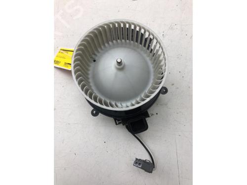 Ventilator motor OPEL INSIGNIA B Sports Tourer (Z18) 2.0 CDTi (35) (174 hp) 16275328