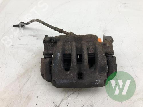Used Left front brake caliper Left front brake caliper MERCEDES-BENZ VITO Van (W447) 114 CDI (447.601, 447.603, 447.605) (136 hp) 33244748 33244748