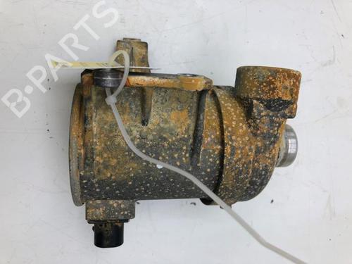 Used Steering pump VOLVO V60 II (225) T8 Plug-in Hybrid AWD (390 hp) 19439934