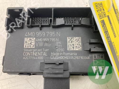 Electronic module PORSCHE TAYCAN (Y1A) 4S Performance Battery Plus (Y1ADB1) | BP39914908M83 - Image 2