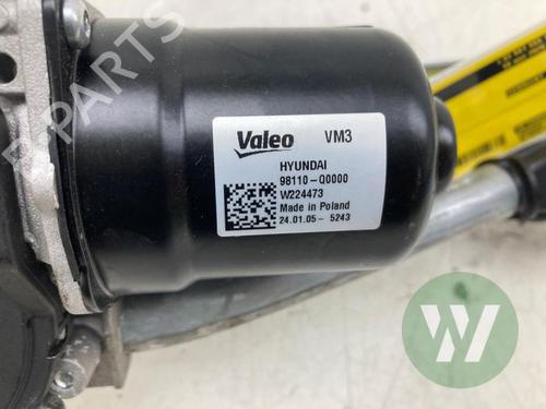 Front wiper motor HYUNDAI BAYON (BC3) 1.0 T-GDI 48V-Hybrid | BP39914788M29 - Image 2