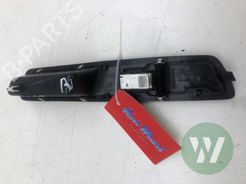 Right front window switch OPEL VIVARO C Van (K0) 2.0 | BP33721253I26 - Image 2