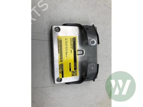 Used Control unit Control unit SUZUKI SWACE (AMZ_) 1.8 Hybrid (122 hp) 39914532 39914532