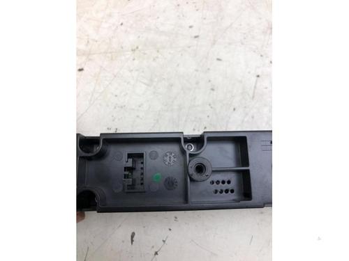 Warning switch AUDI E-TRON (GEN) 55 quattro | BP23087938I22 