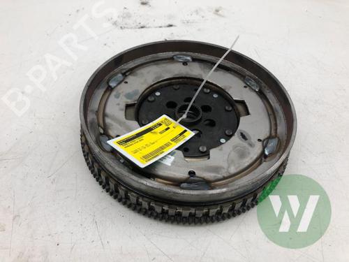 Used Flywheel Flywheel MERCEDES-BENZ CITAN Box Body/MPV (W420) 1.5 112 CDI (420.633, 420.635) (116 hp) 39915801 39915801