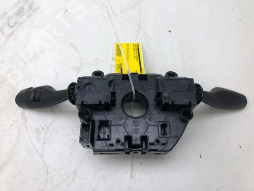 Switch BMW 2 Active Tourer (F45) 218 i | BP22628597I30 