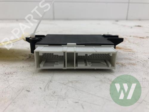 Used Electronic module JAGUAR F-PACE (X761) 2.0 Ti4 AWD (300 hp) 32151762