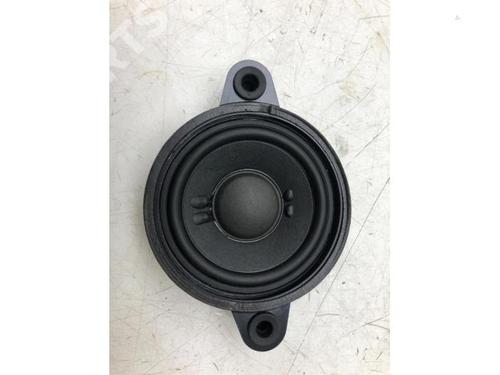 Used Speakers Speakers MERCEDES-BENZ EQV (W447) EQV 300 (447813, 447815) (204 hp) 10494935 10494935
