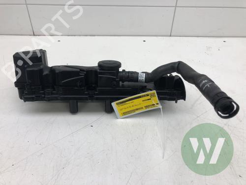 Used Valve cover Valve cover VW TRANSPORTER T6 Van (SGA, SGH, SHA, SHH) 2.0 TDI (150 hp) 33532142 33532142