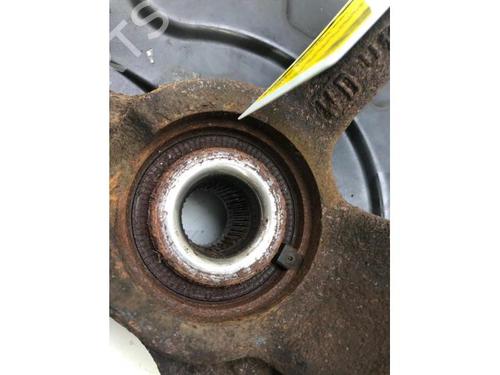 Left front steering knuckle SKODA FABIA III Estate (NJ5) 1.0 TSI | BP19477081M25 