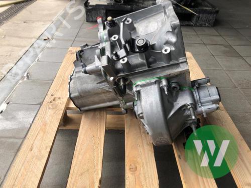Gearbox OPEL CORSA F (P2JO) 1.2 (68) | BP38264584M3 - Image 4